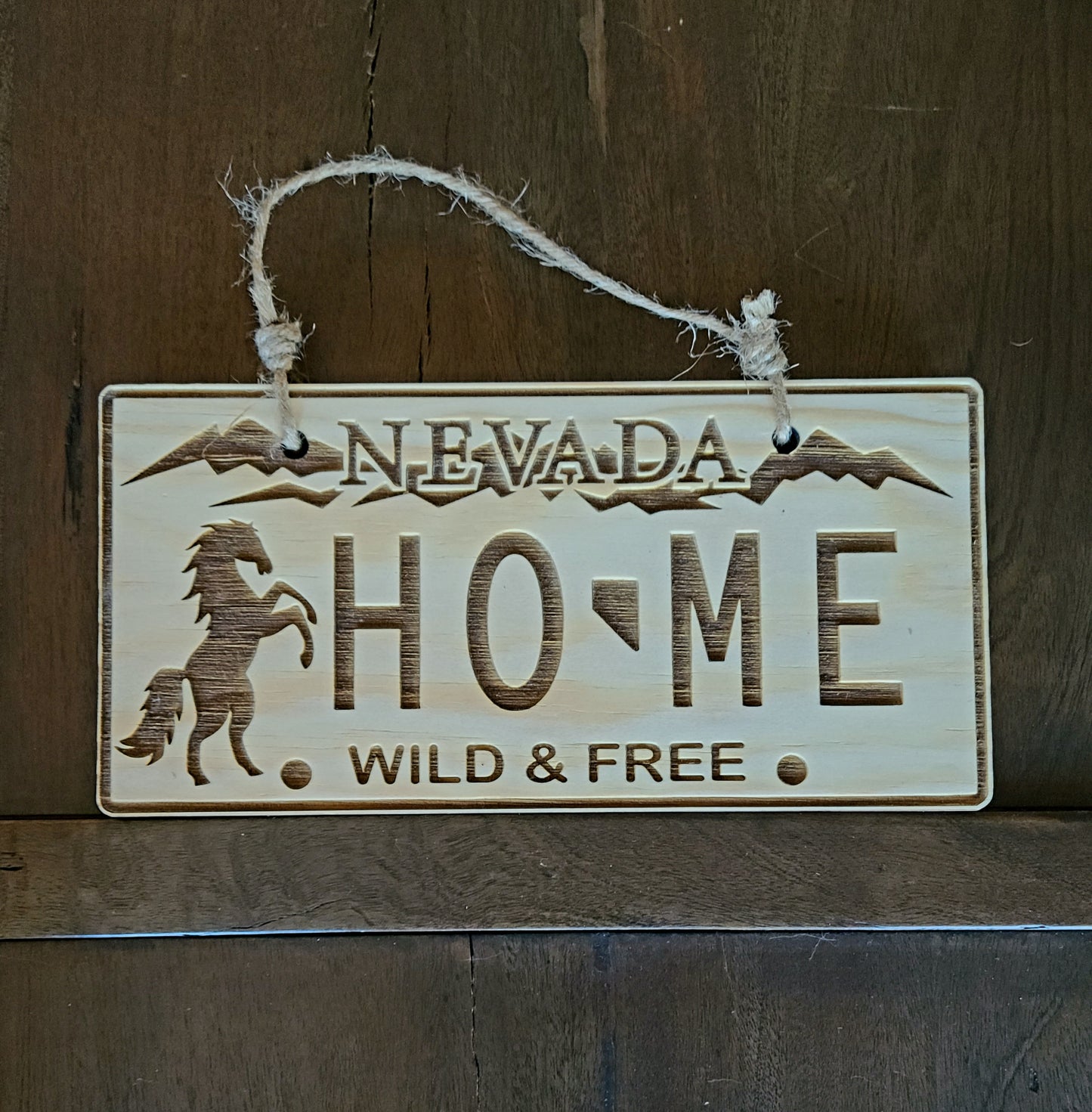 NV Rustic Wood License Plate